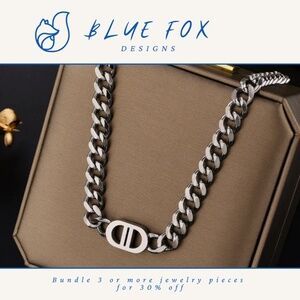 *NEW* Titanium Steel Cuban Link w/  Split Oval Inspired Design Necklace (SILVER)